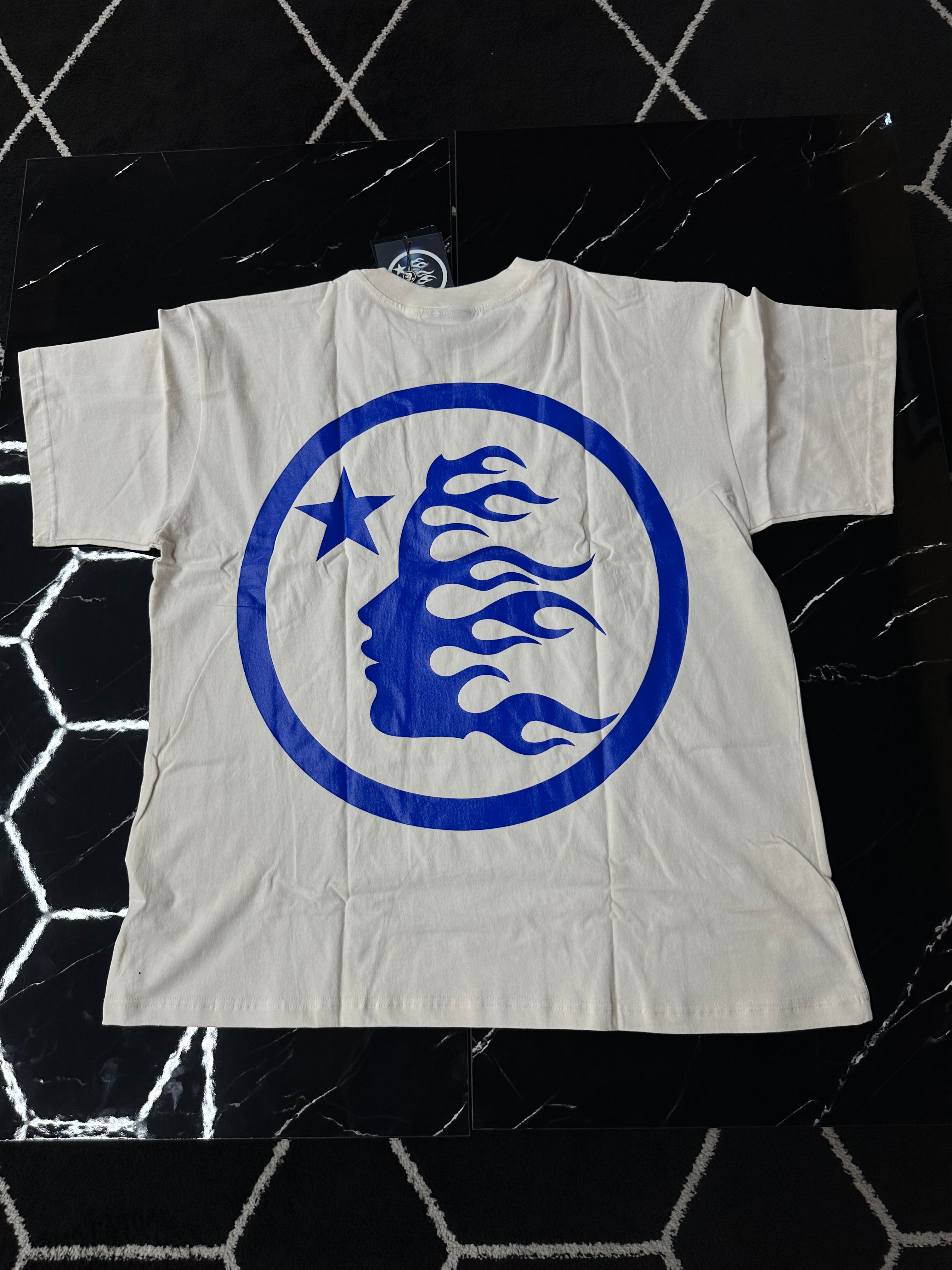 HELLSTAR BLUE LOGO CREAM TEE