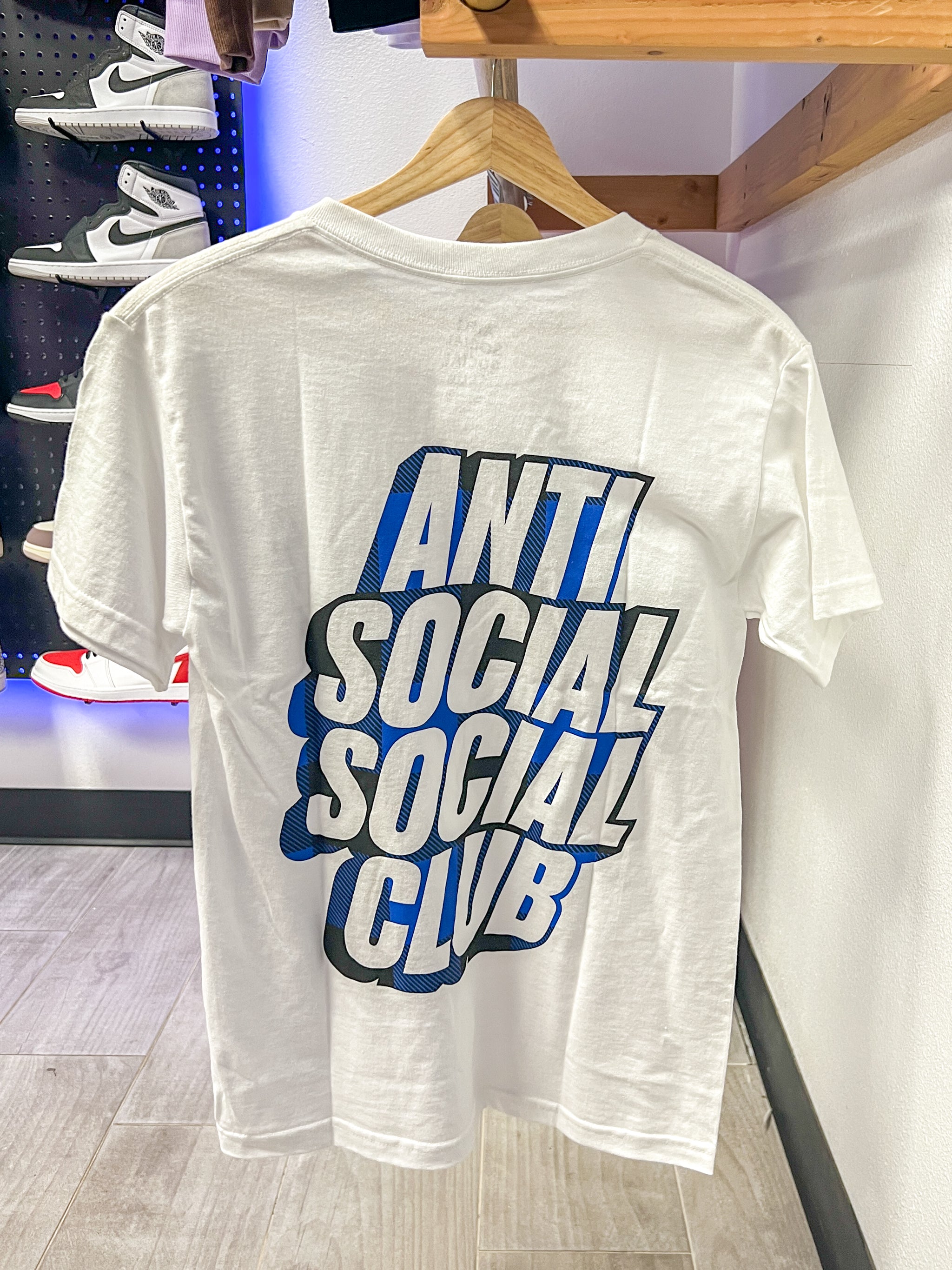 ANTI SOCIAL SOCIAL CLUB TEE WHITE BLUE LOGO