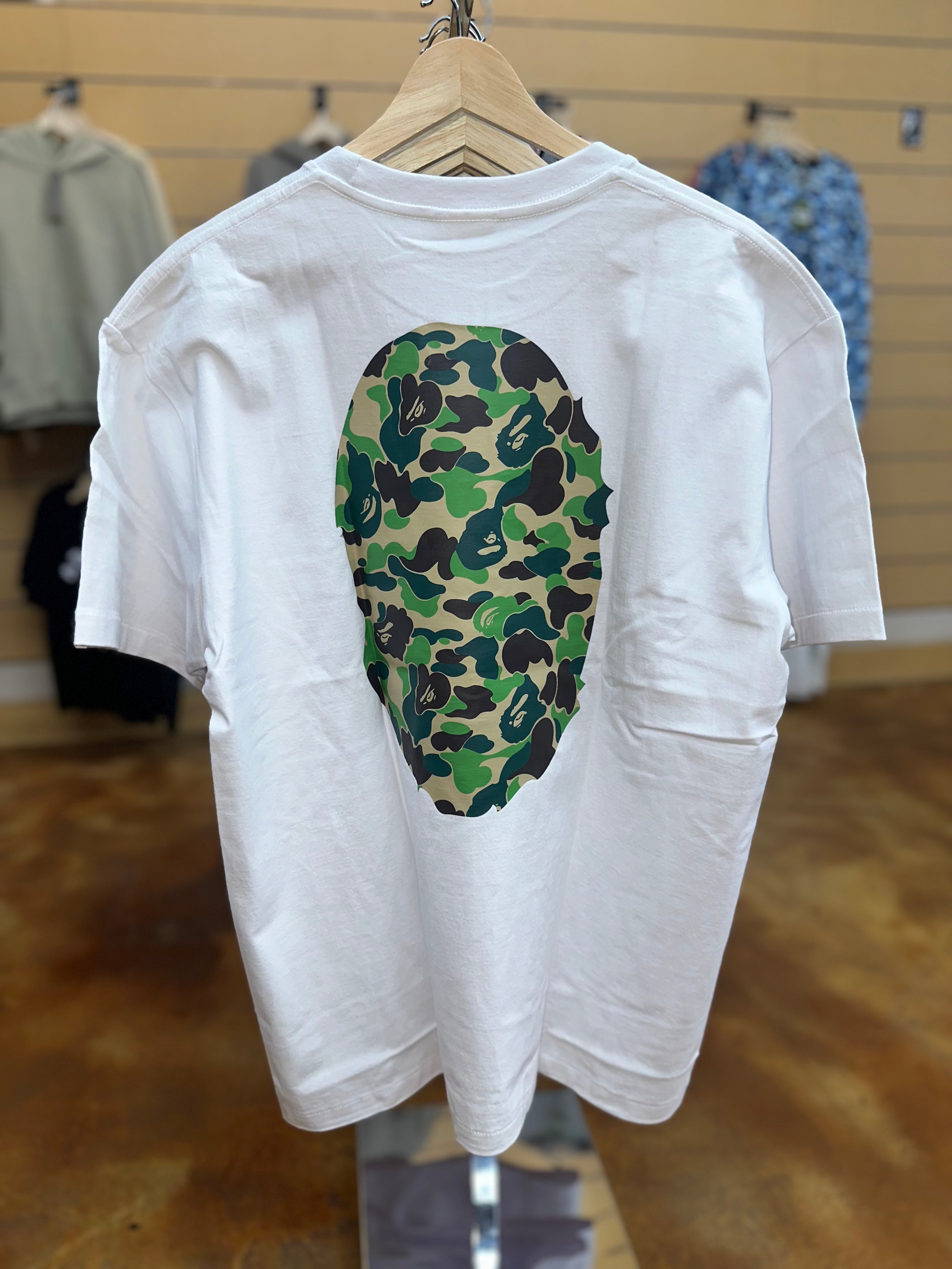 BAPE WHITE TEE GREEN APE BACK HIT