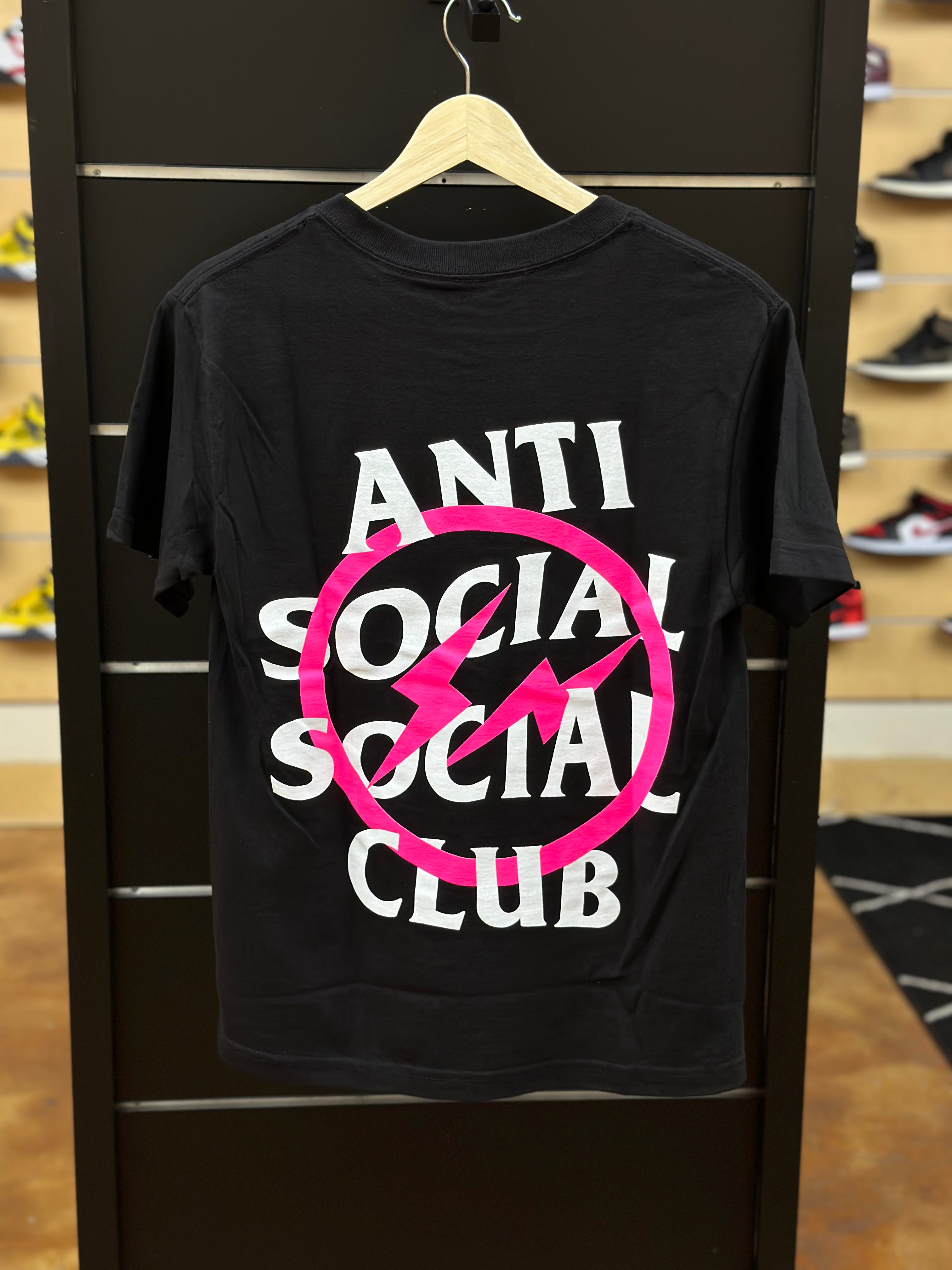 ANTI SOCIAL SOCIAL CLUB FRAGMENT PINK