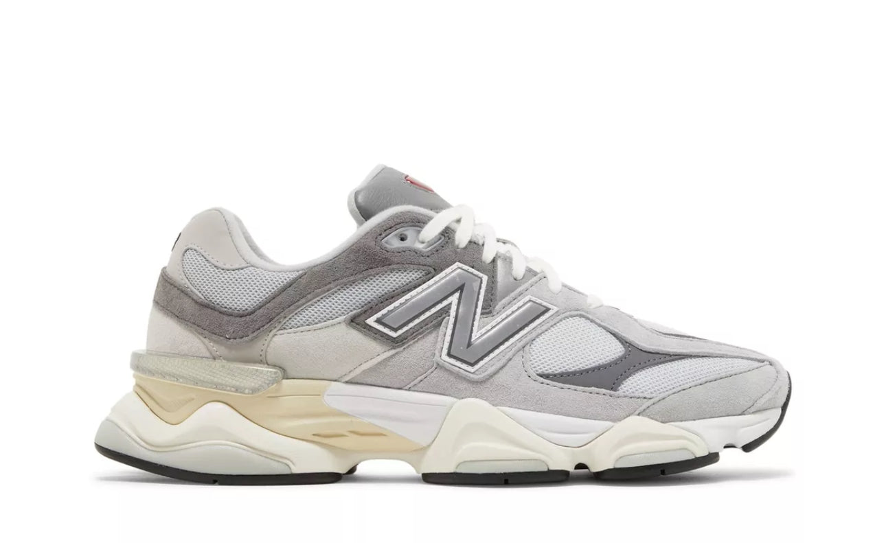 NEW BALANCE 9060 GREY