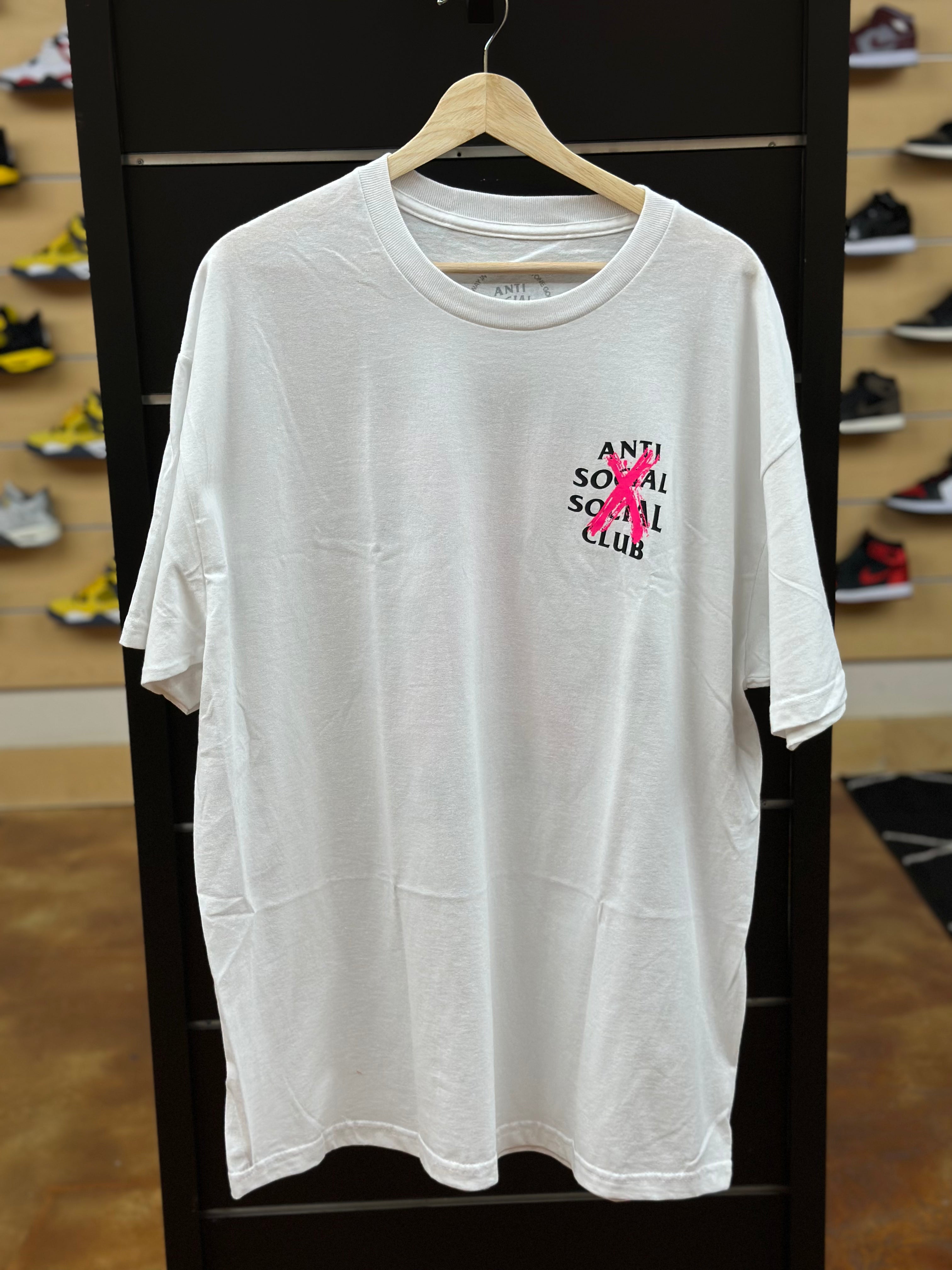 ANTI SOCIAL SOCIAL CLUB WHITE PINK X TEE