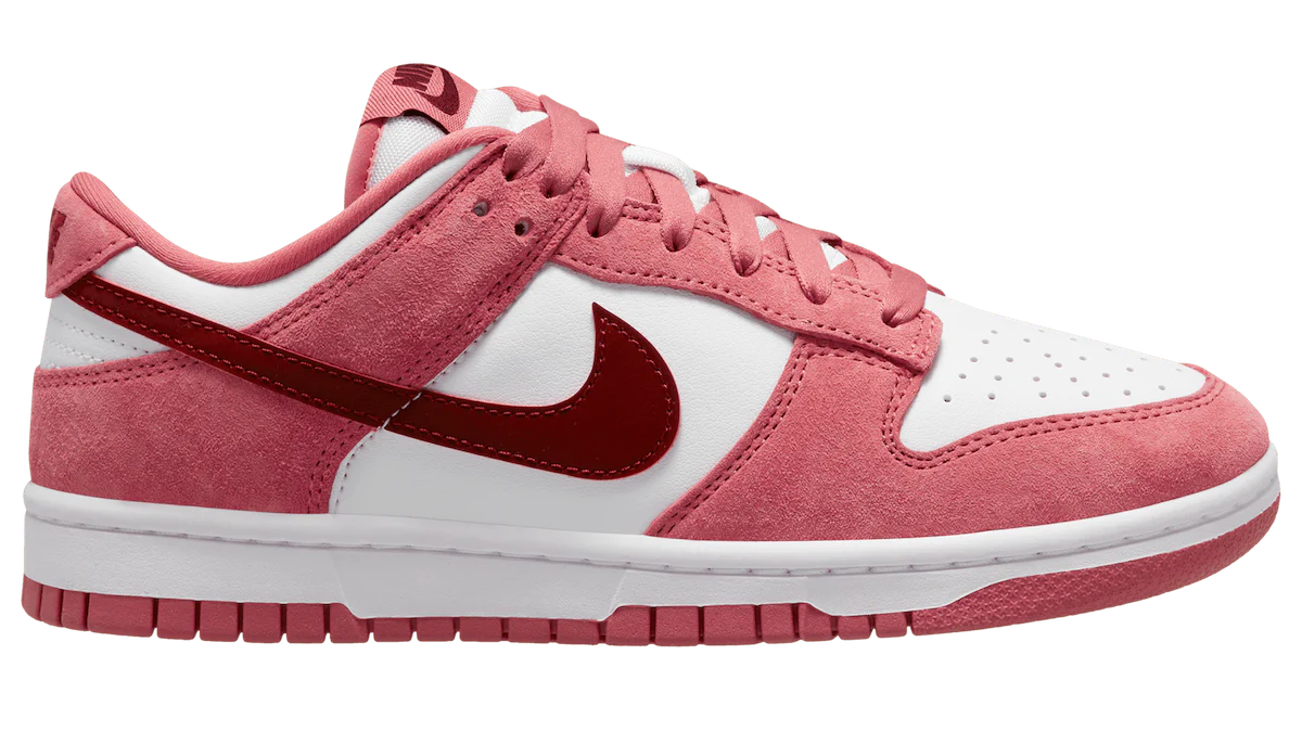 NIKE DUNK LOW VALENTINES DAY 2024