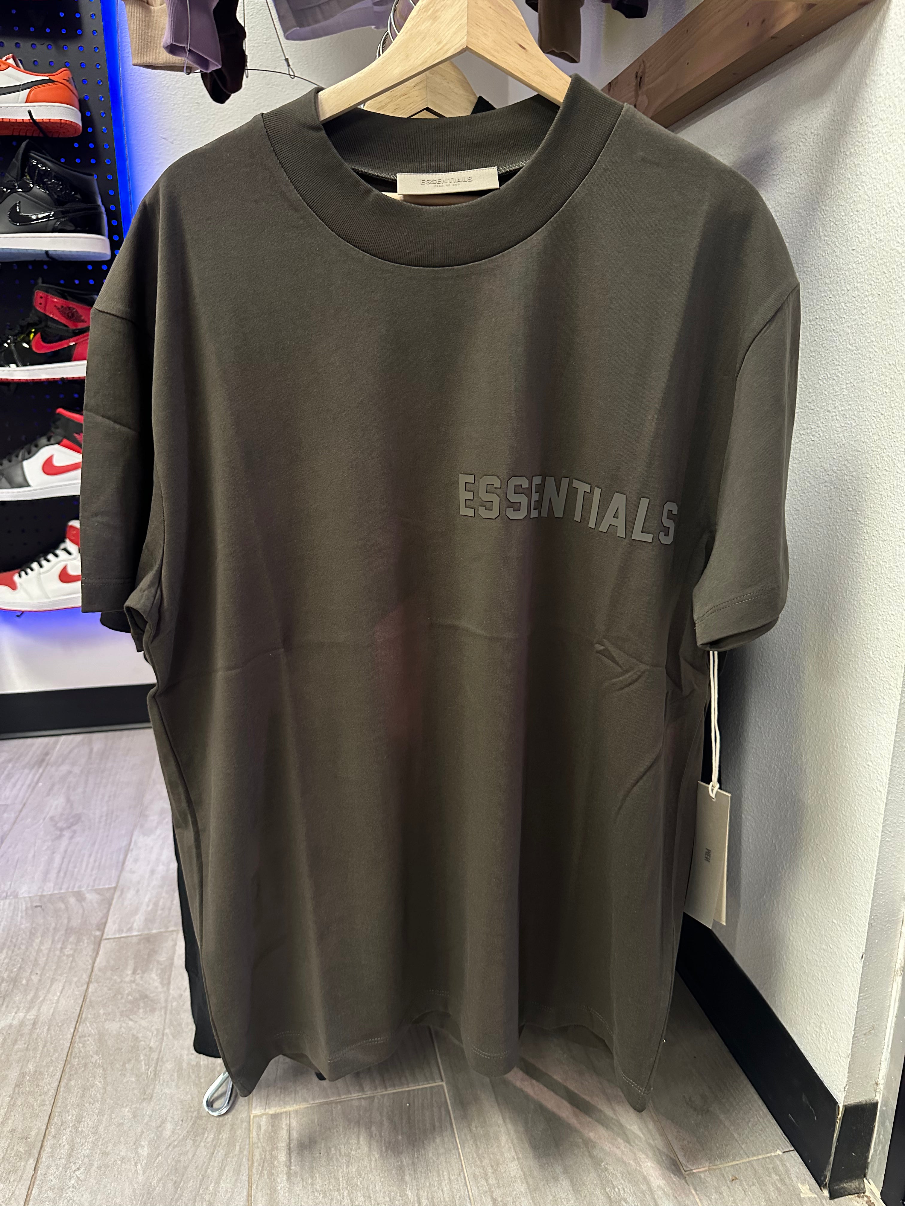 ESSENTIAL TEE OFFBLACK