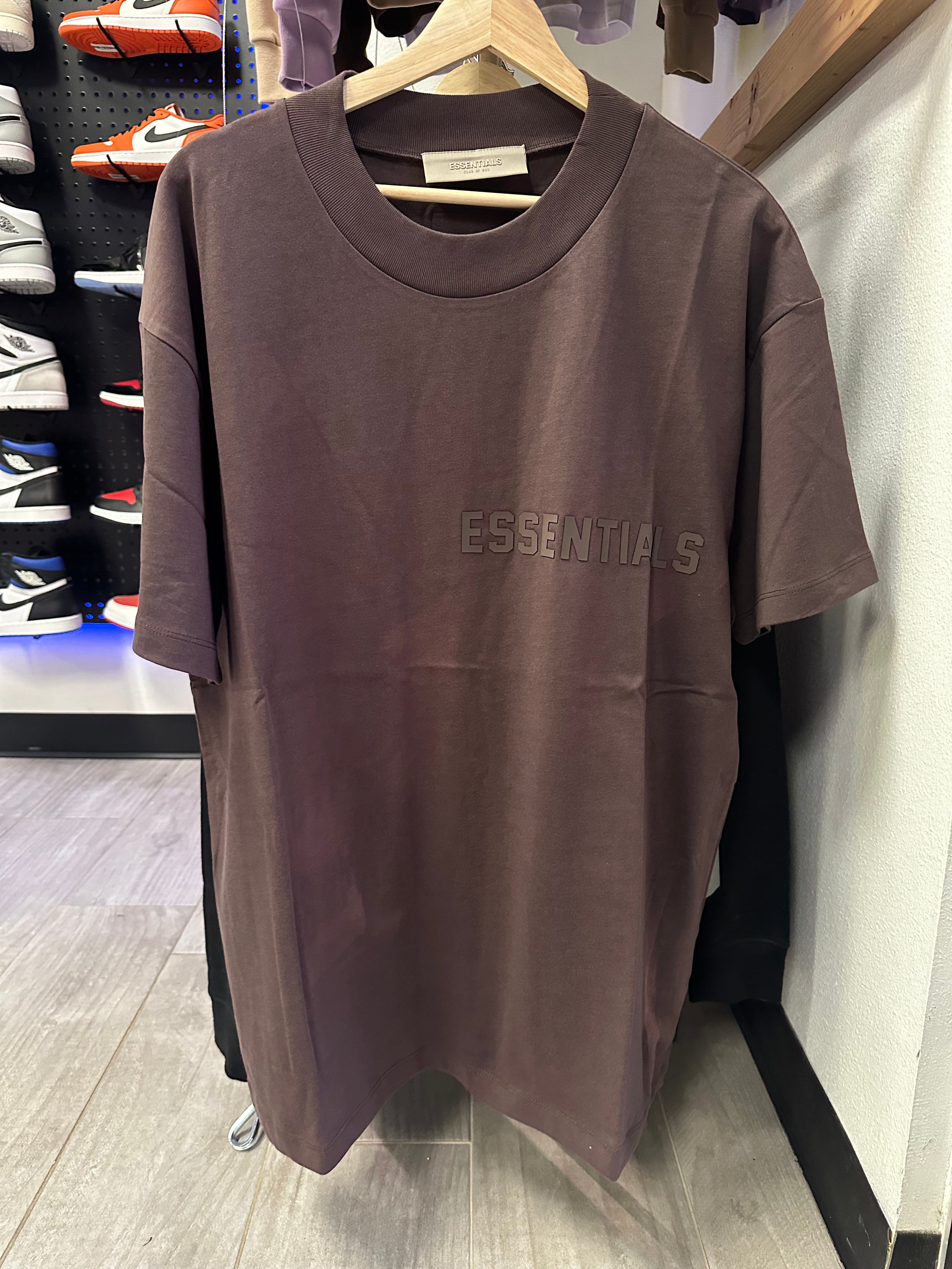 ESSENTIALS TEE PLUM