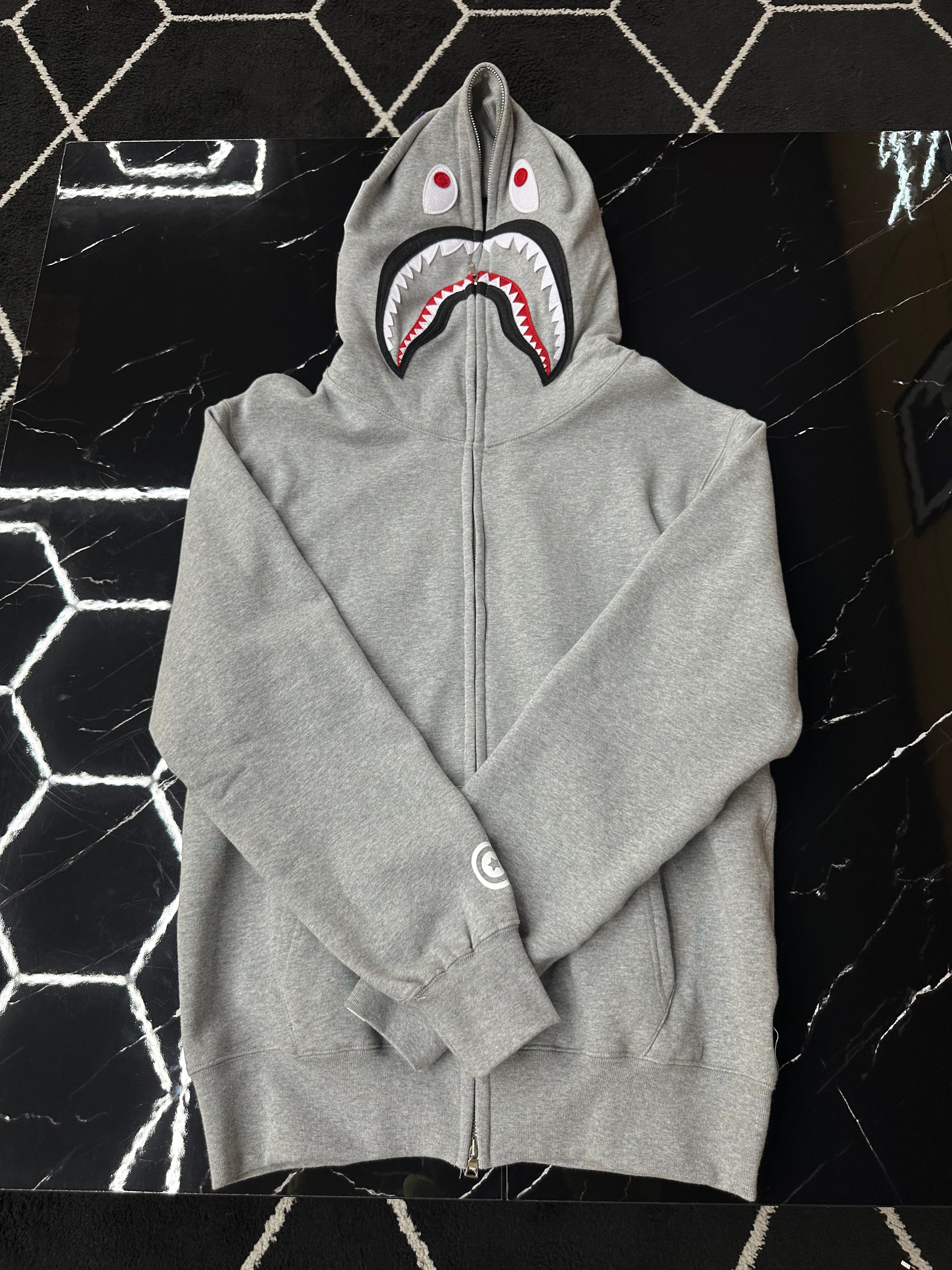 BAPE HOODIE GRAY