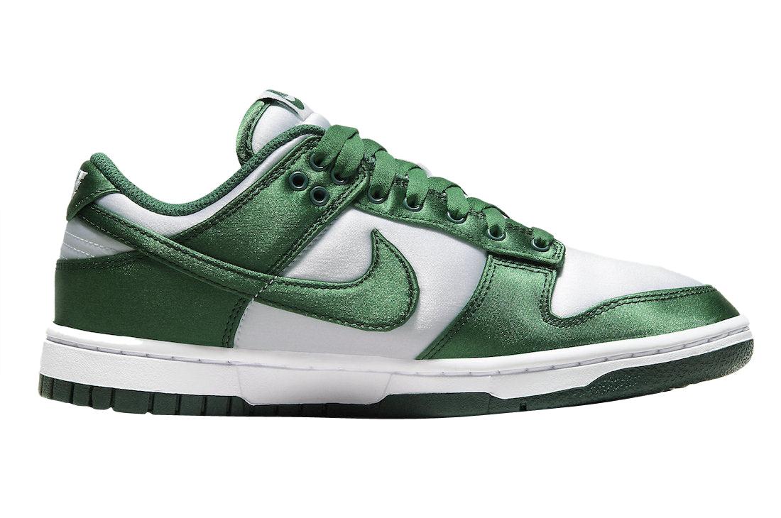 NIKE DUNK LOW SATIN MICHIGAN ST